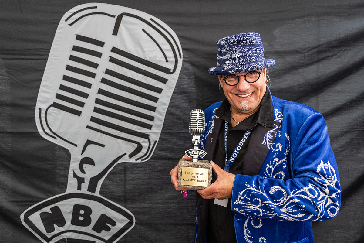 Kjell Inge Brovoll fikk bluesprisen på Notodden